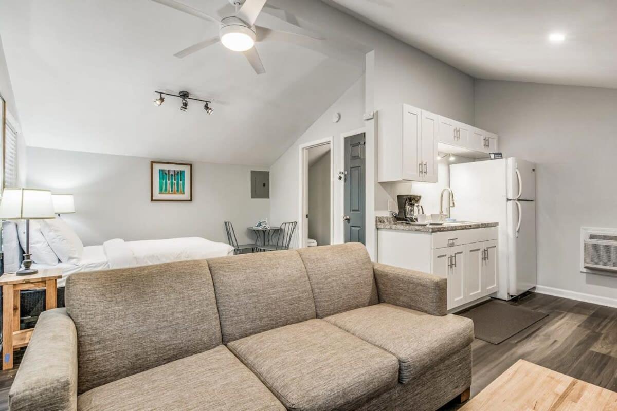 Pensacola Pearl - Studio Apartment - Pets Welcome Esterno foto