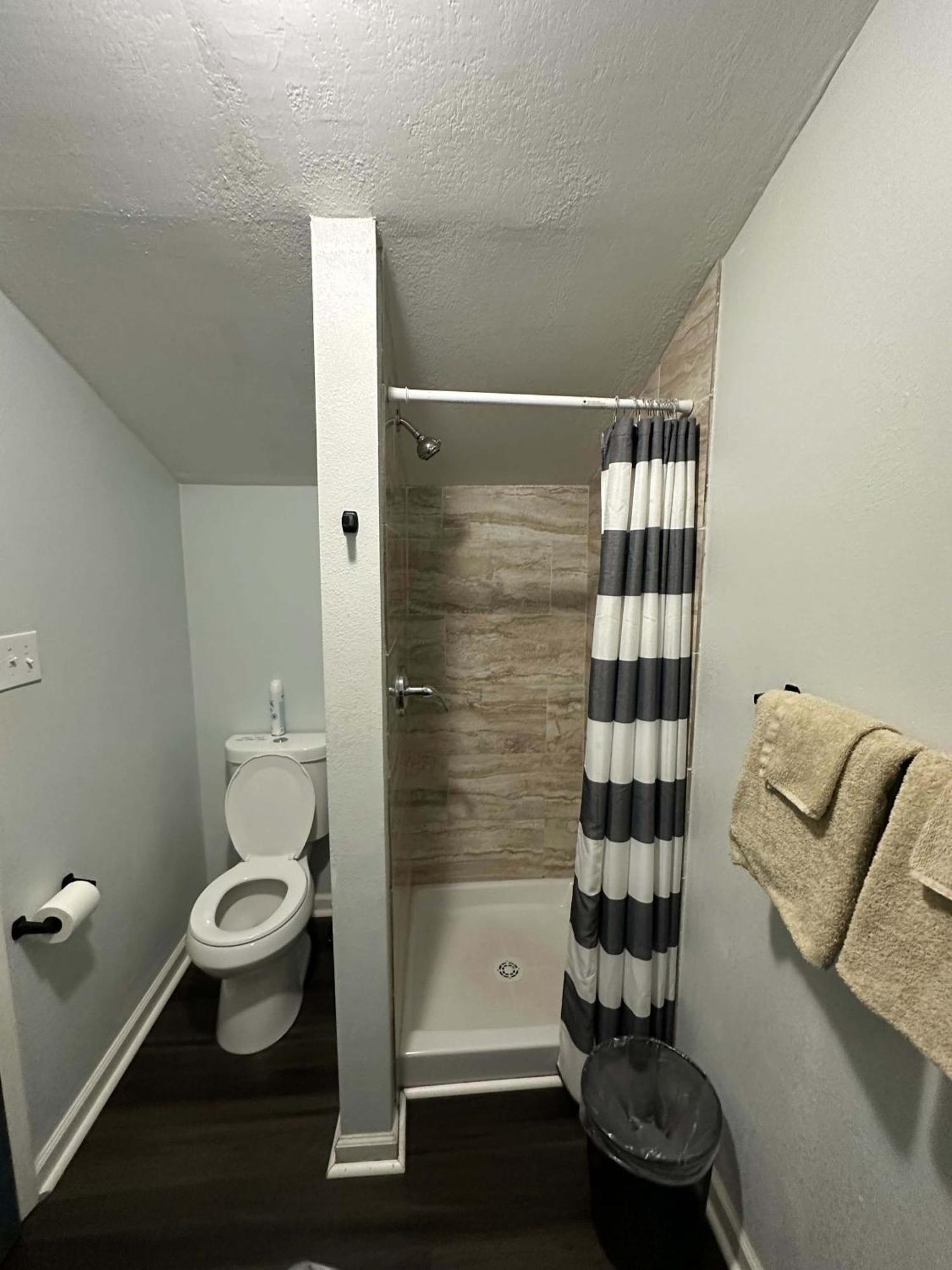 Pensacola Pearl - Studio Apartment - Pets Welcome Esterno foto