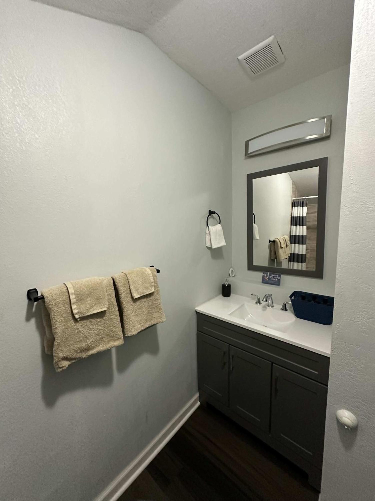 Pensacola Pearl - Studio Apartment - Pets Welcome Esterno foto