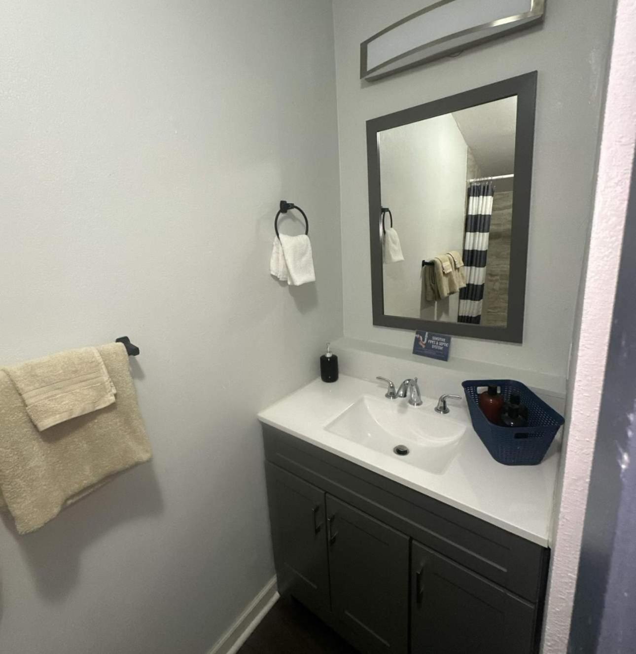 Pensacola Pearl - Studio Apartment - Pets Welcome Esterno foto